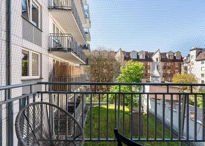 Kosinskiego By Renters Poznań